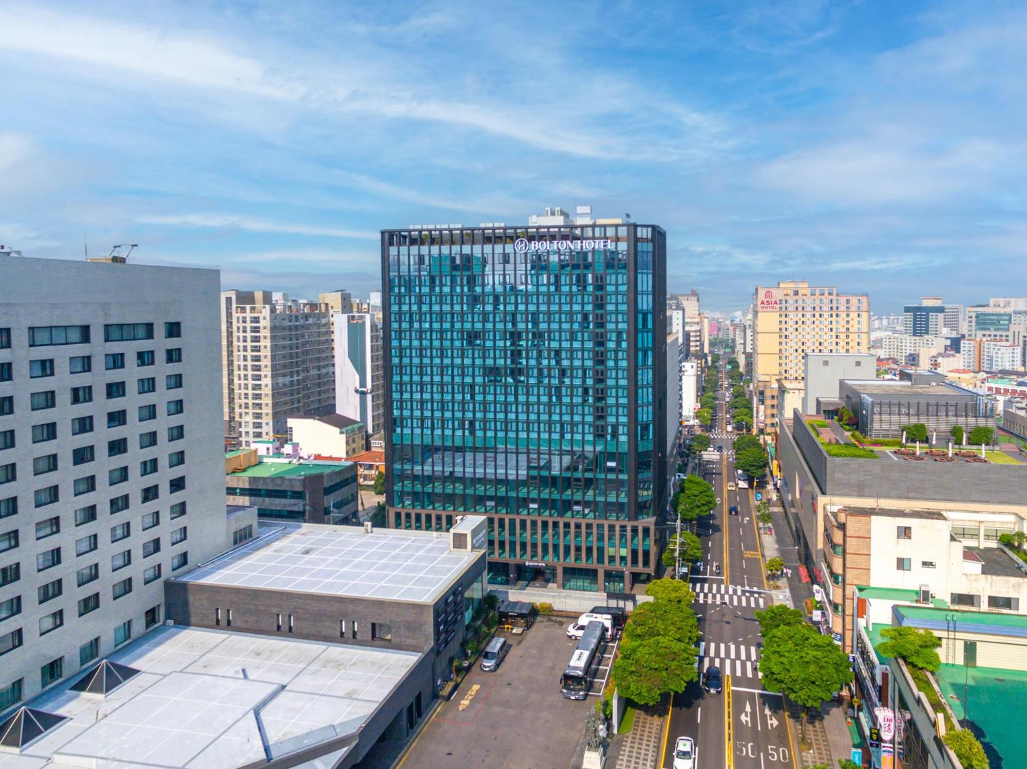 Bolton 4* Jeju