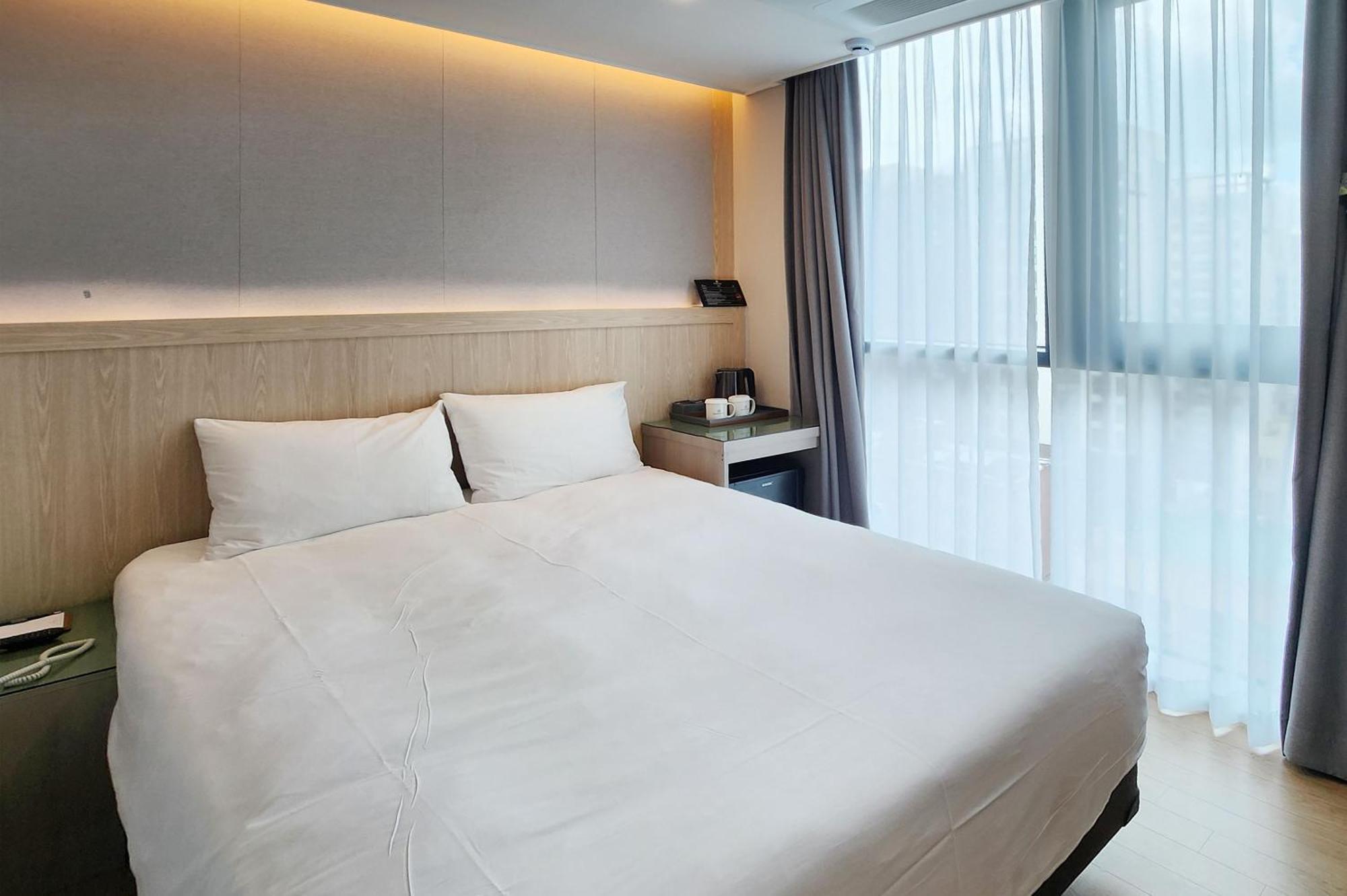 Bolton Hotel 4*