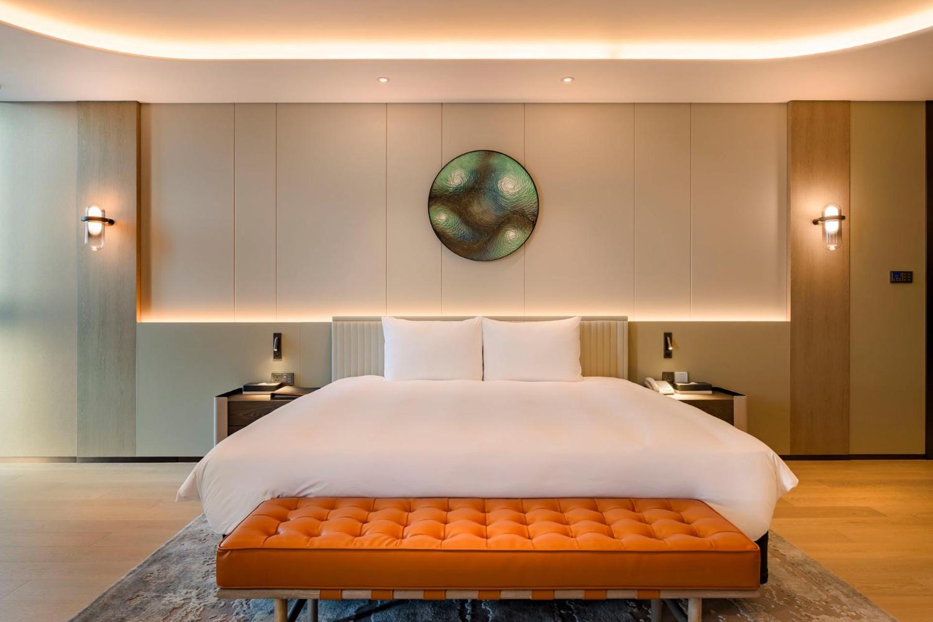 Bolton 4* Jeju